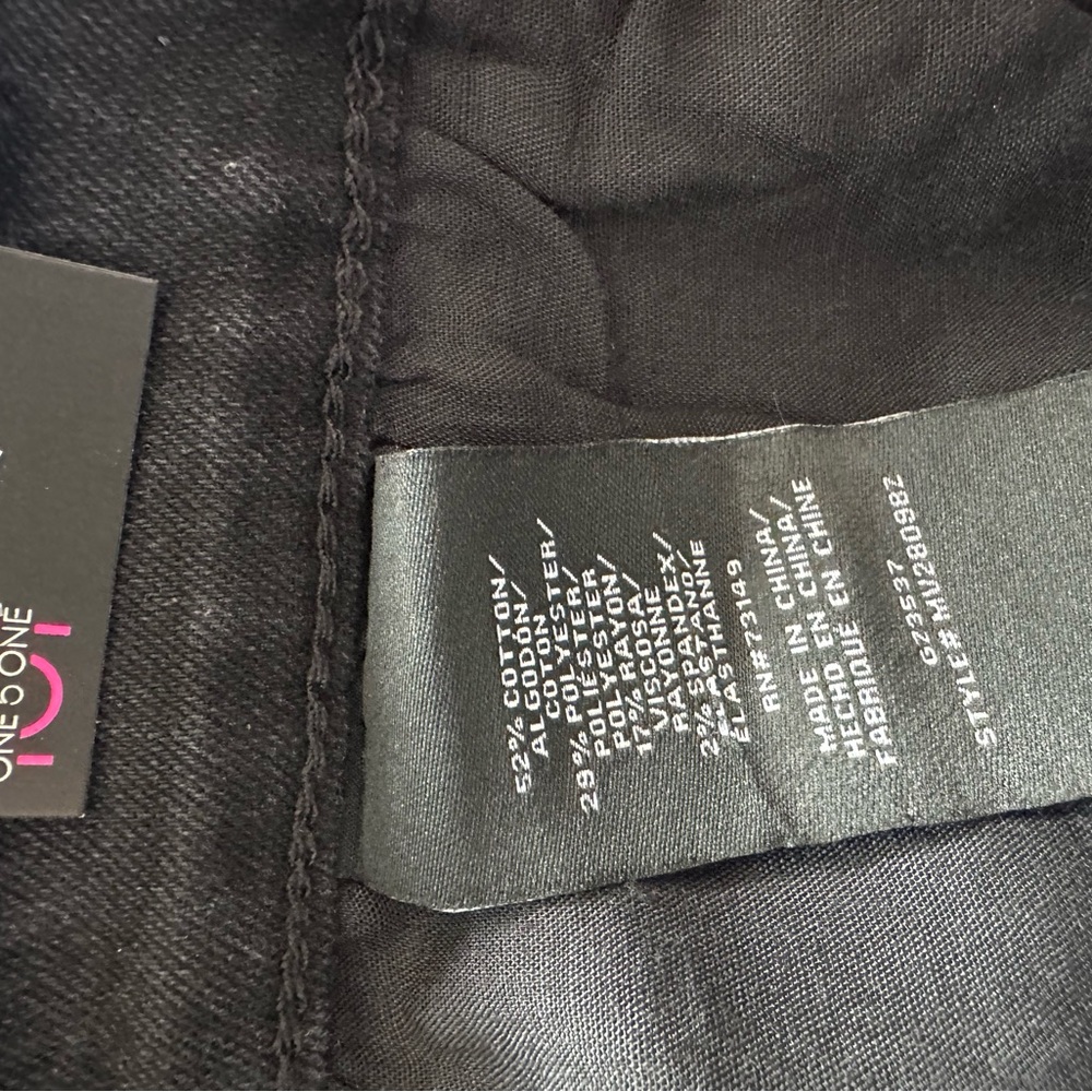 🆕One 5 One High Rise Flare Rhinestones Jeans - Picture 12 of 13